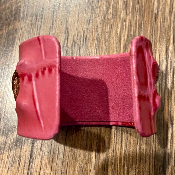 Pink Croco Leather Cuff Bracelet - Picture 4 of 6